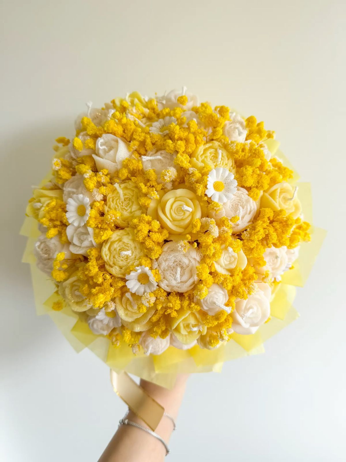 Sunlit Candle Bouquet