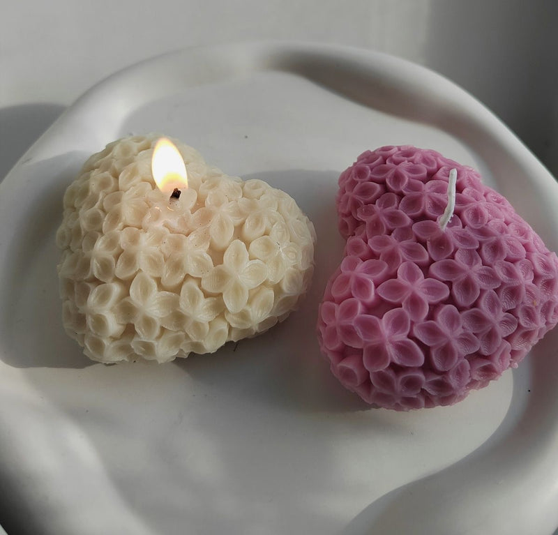 FLOWERS HEART SHAPE CANDLE