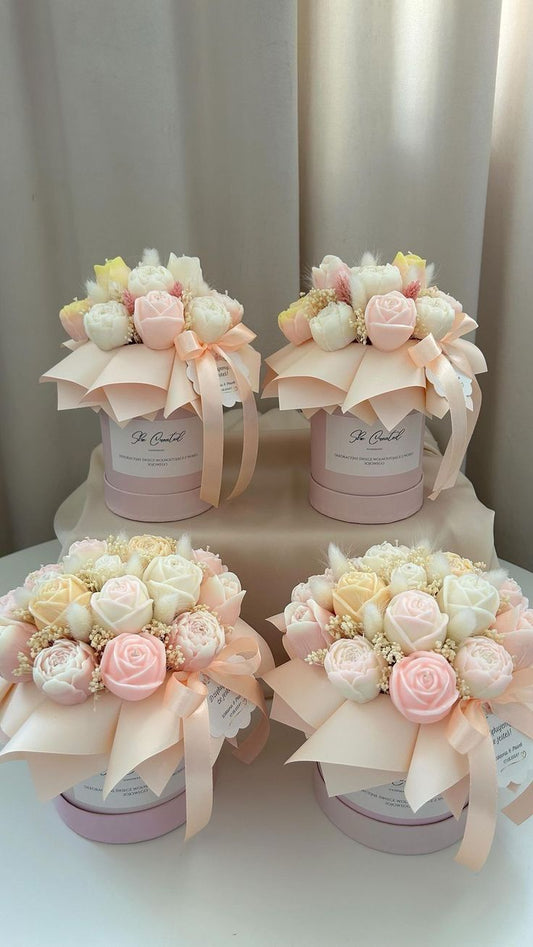 Peony & Pearl Scented Candle Bouquet